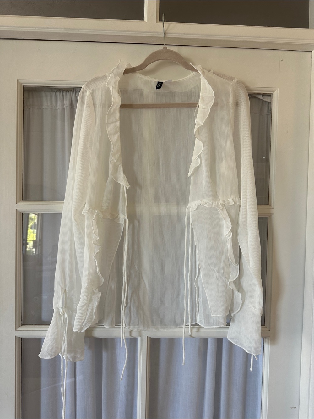 H&M White Sheer Ruffle Tie-Front Blouse